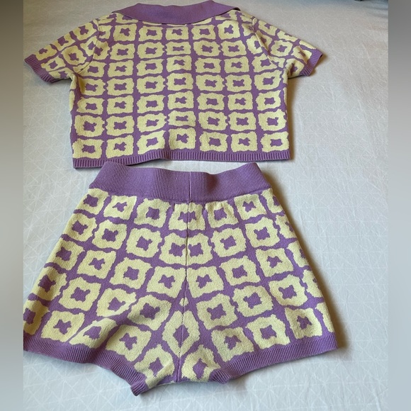Urban Outfitters “Another Girl” knit printed top and short set - Picture 3 of 9
